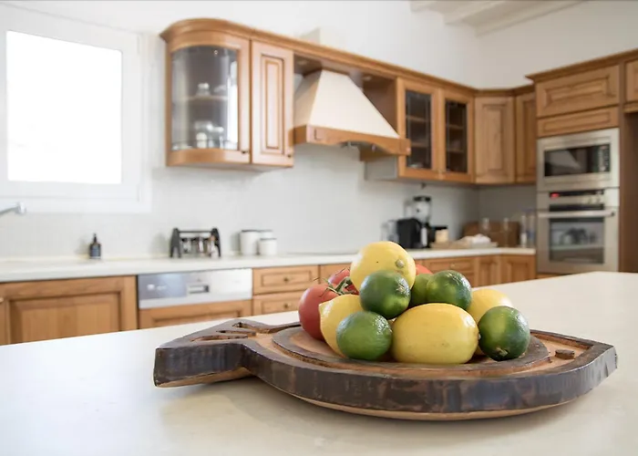 Anatoli Agios Sostis (Mykonos)